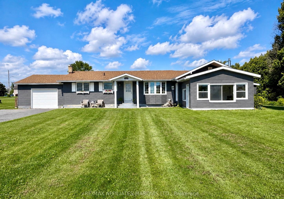 15253-county-road-2-south-stormont-ontario-x13735294