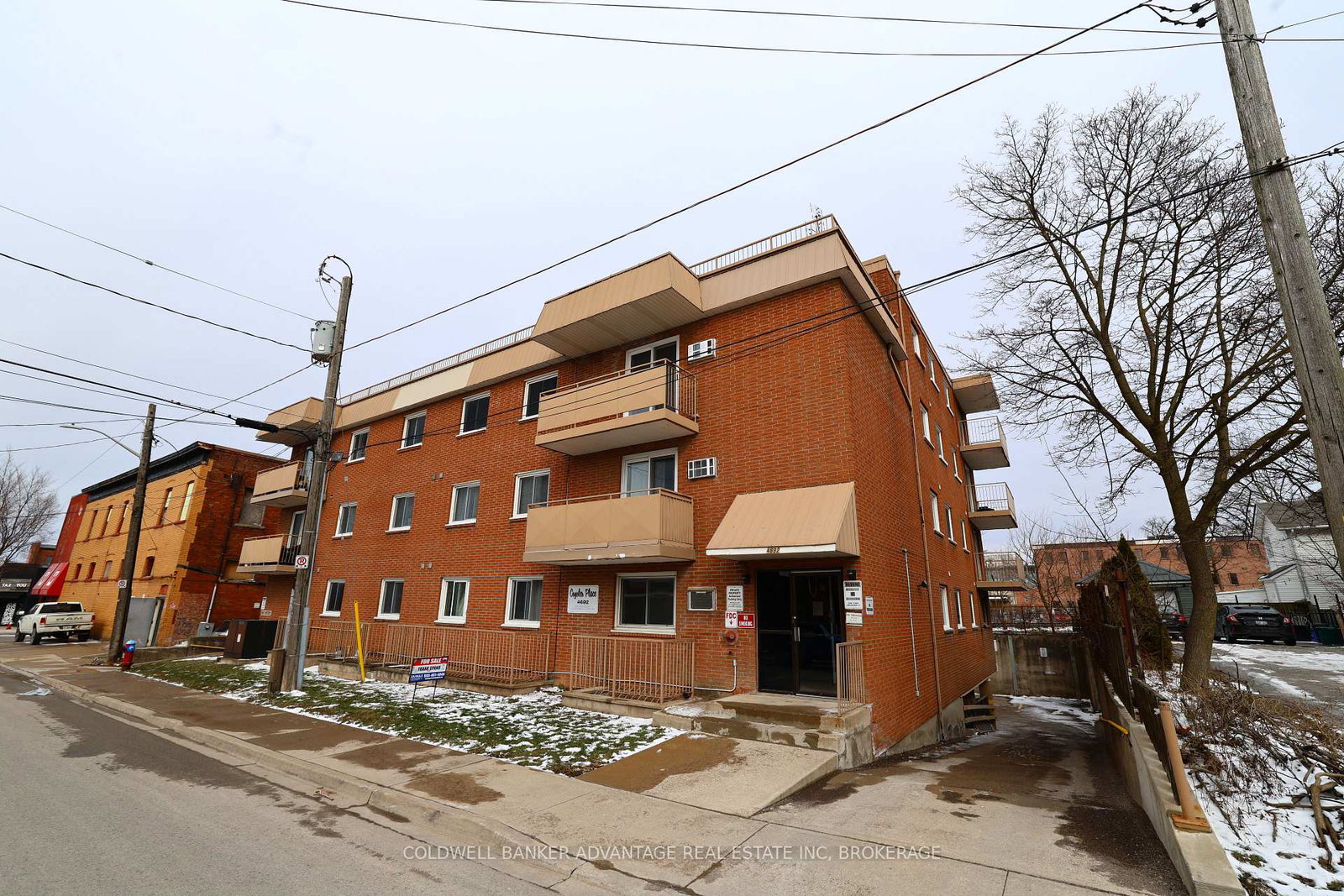 4692-crysler-avenue-niagara-falls-ontario-x13735652