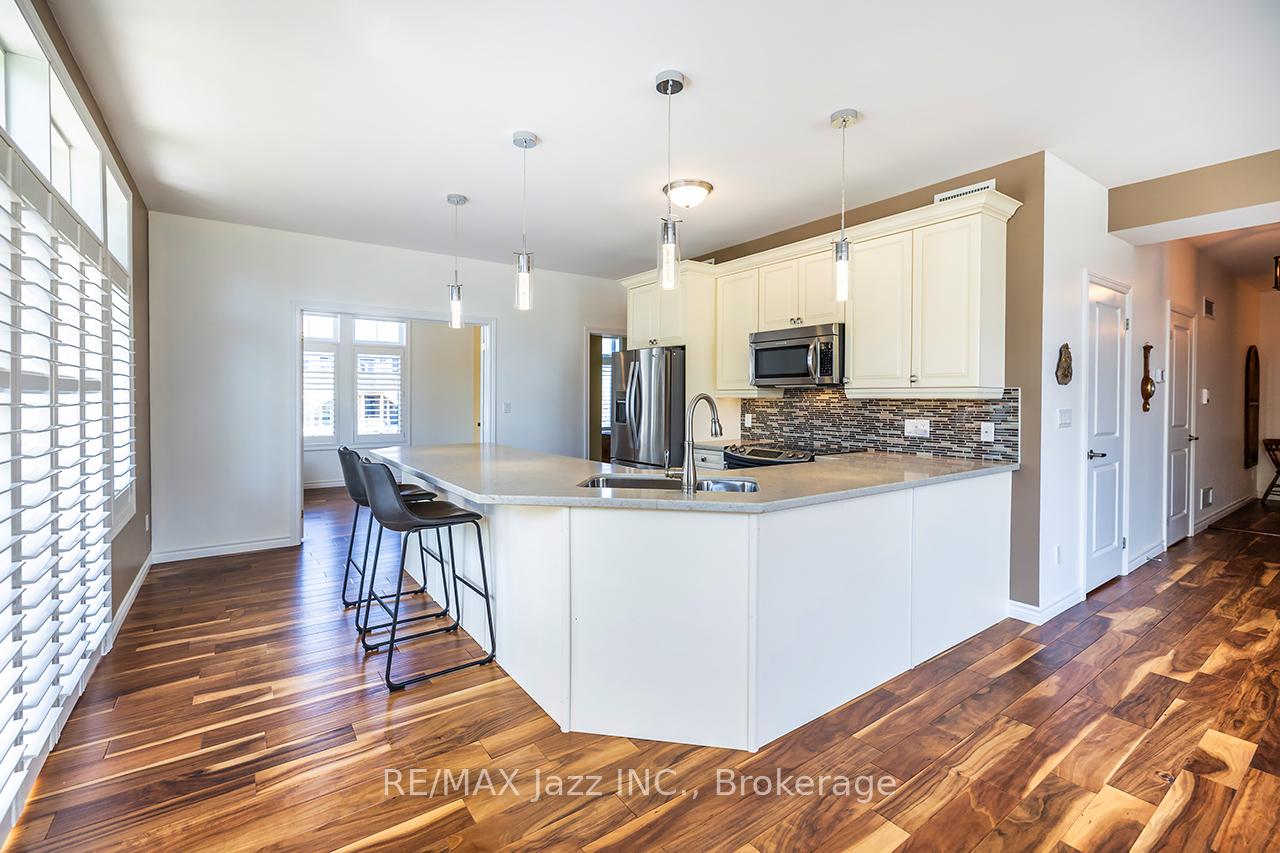 29-lakewood-crescent-kawartha-lakes-ontario-x13735684