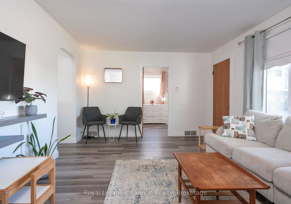 1340-stanley-avenue-thunder-bay-ontario-x13735686