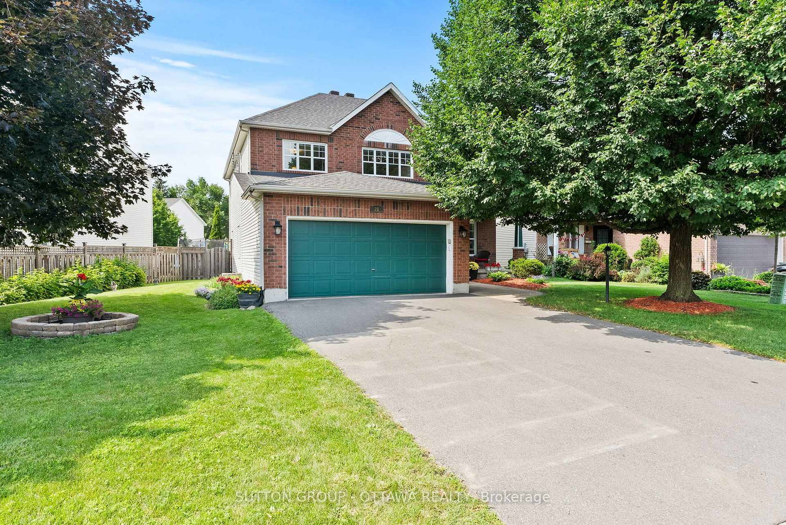 21-avonmore-crescent-ottawa-ontario-x13735792