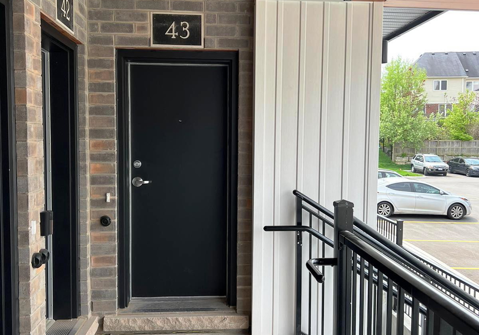 405-myers-road-cambridge-ontario-x13735818