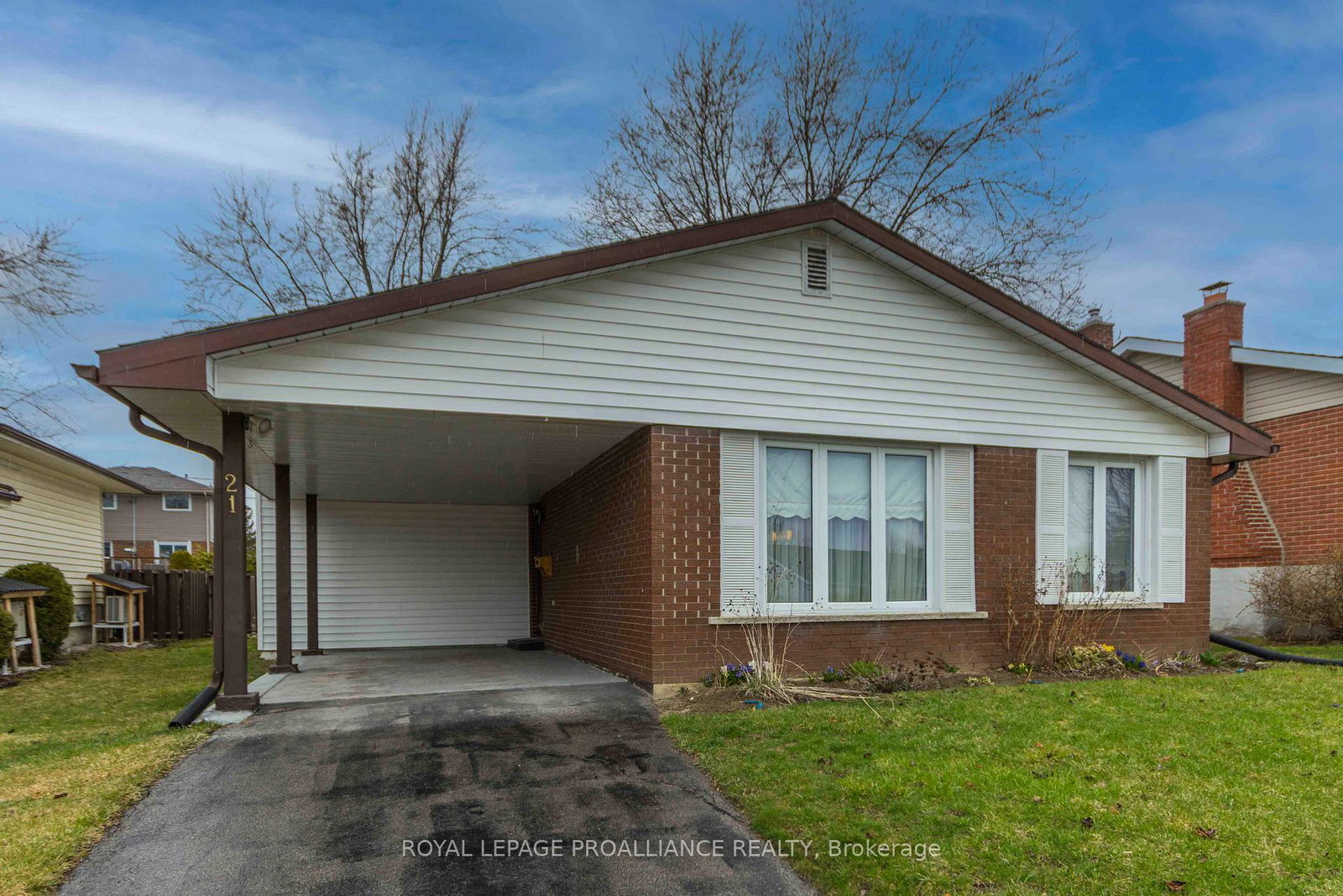 21-miron-road-quinte-west-ontario-x13735844
