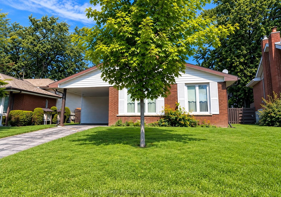 21-miron-road-quinte-west-ontario-x13735844