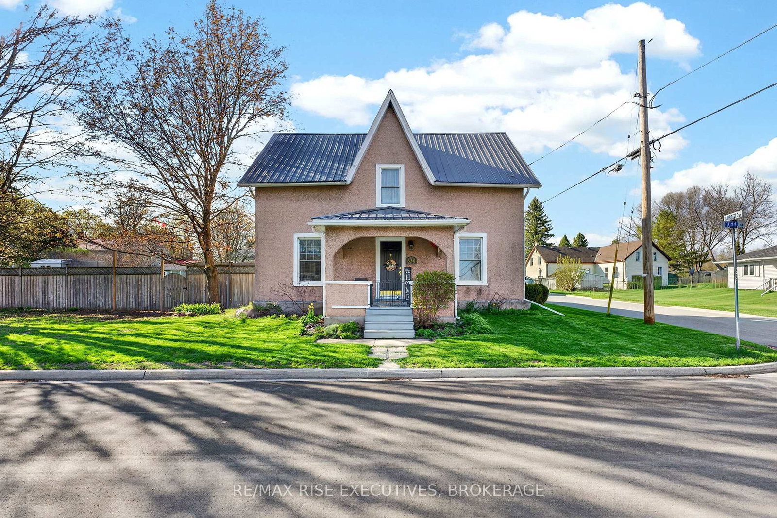 336-queen-street-loyalist-ontario-x13735976