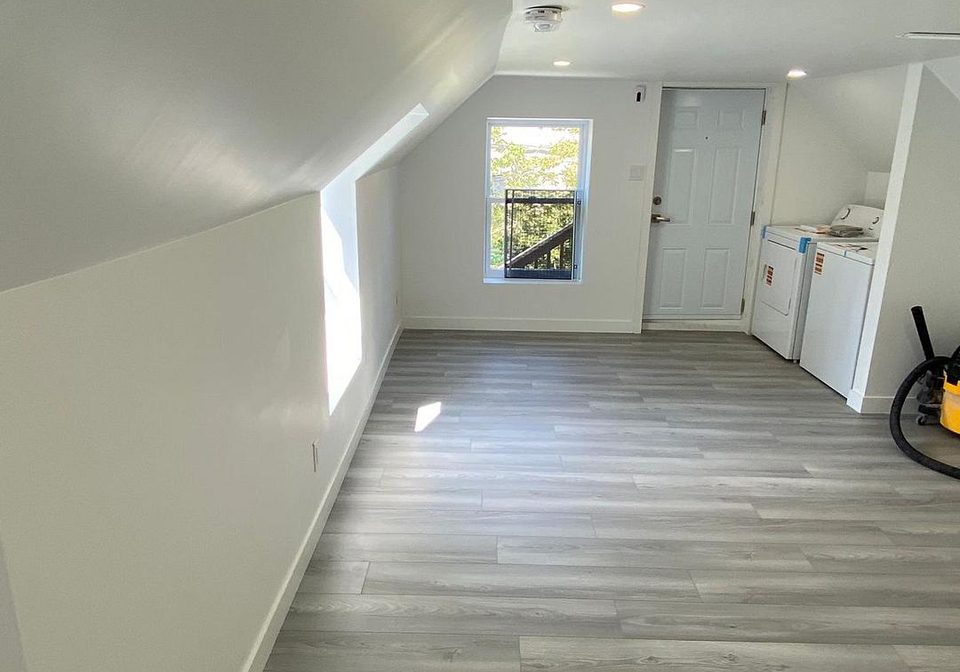 395-gladstone-avenue-ottawa-ontario-x13735992
