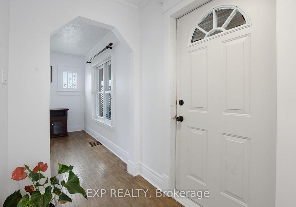 20-barrington-avenue-london-north-ontario-x13736172