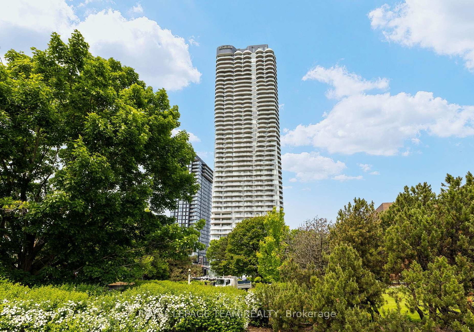 805-carling-avenue-ottawa-ontario-x13736242