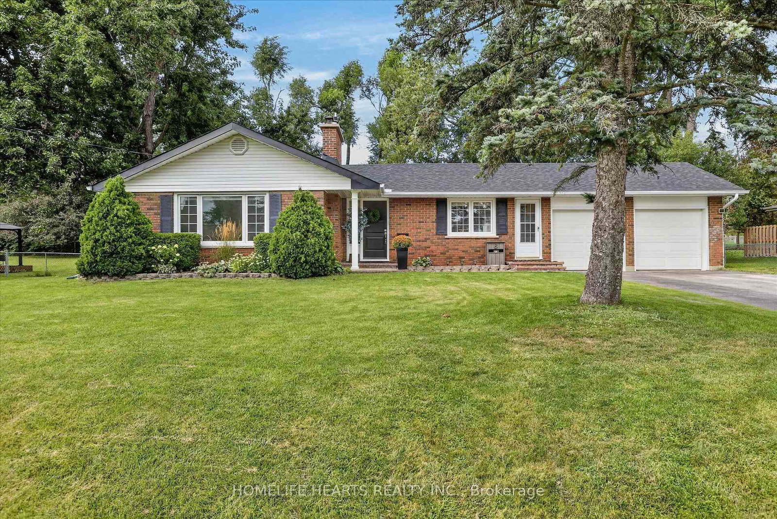 6-terraview-heights-drive-selwyn-ontario-x13736270