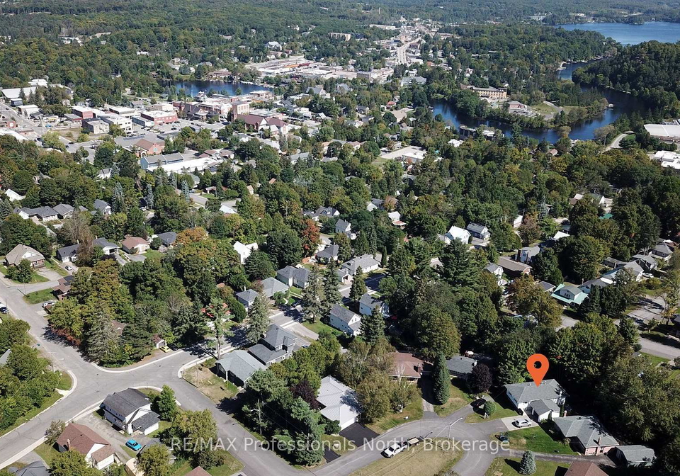 12-anthony-court-huntsville-ontario-x13736328