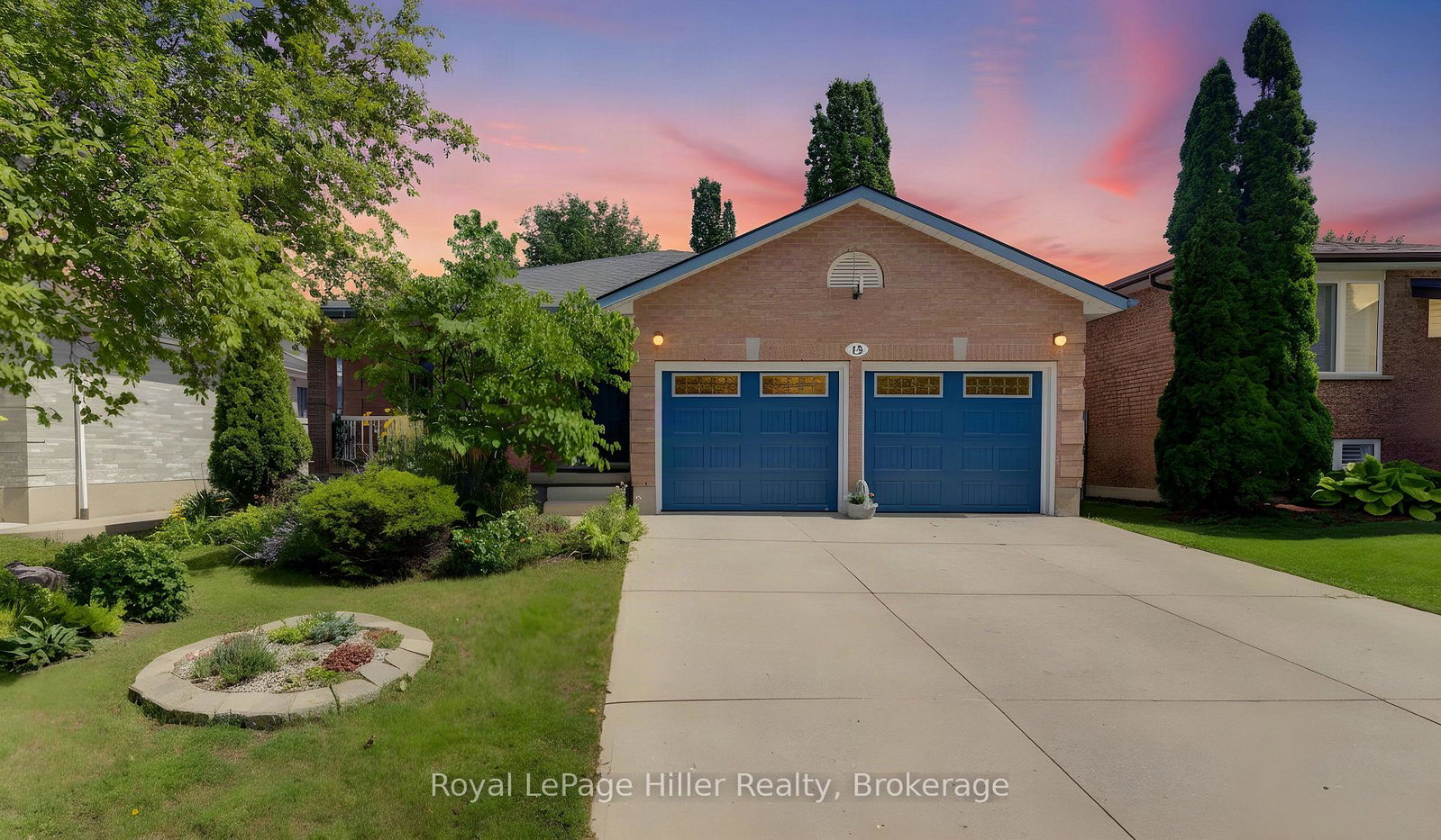 15-mcqueen-court-stratford-ontario-x13736348