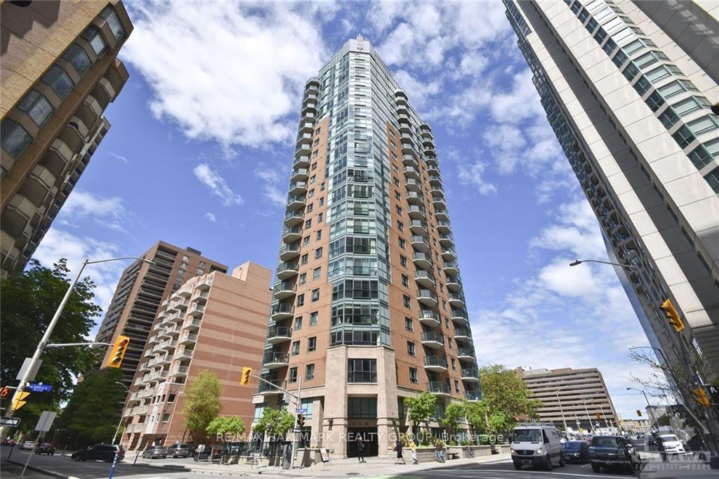 445-laurier-avenue-w-ottawa-ontario-x13736364