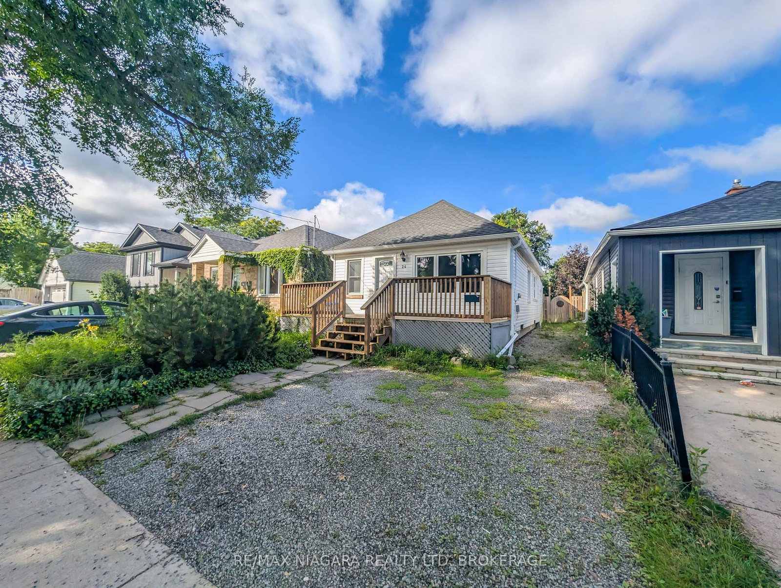24-churchill-street-st-catharines-ontario-x13736528