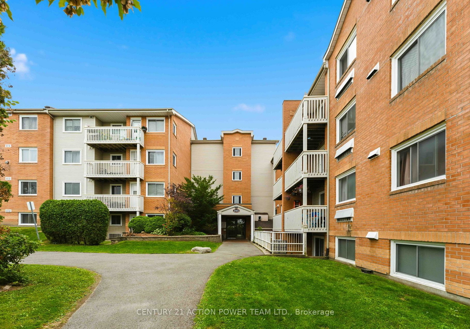 345-centrum-boulevard-ottawa-ontario-x13736610
