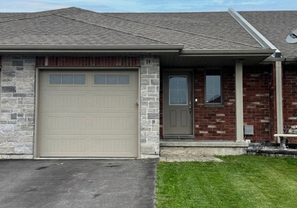19-mcintosh-crescent-quinte-west-ontario-x13736682
