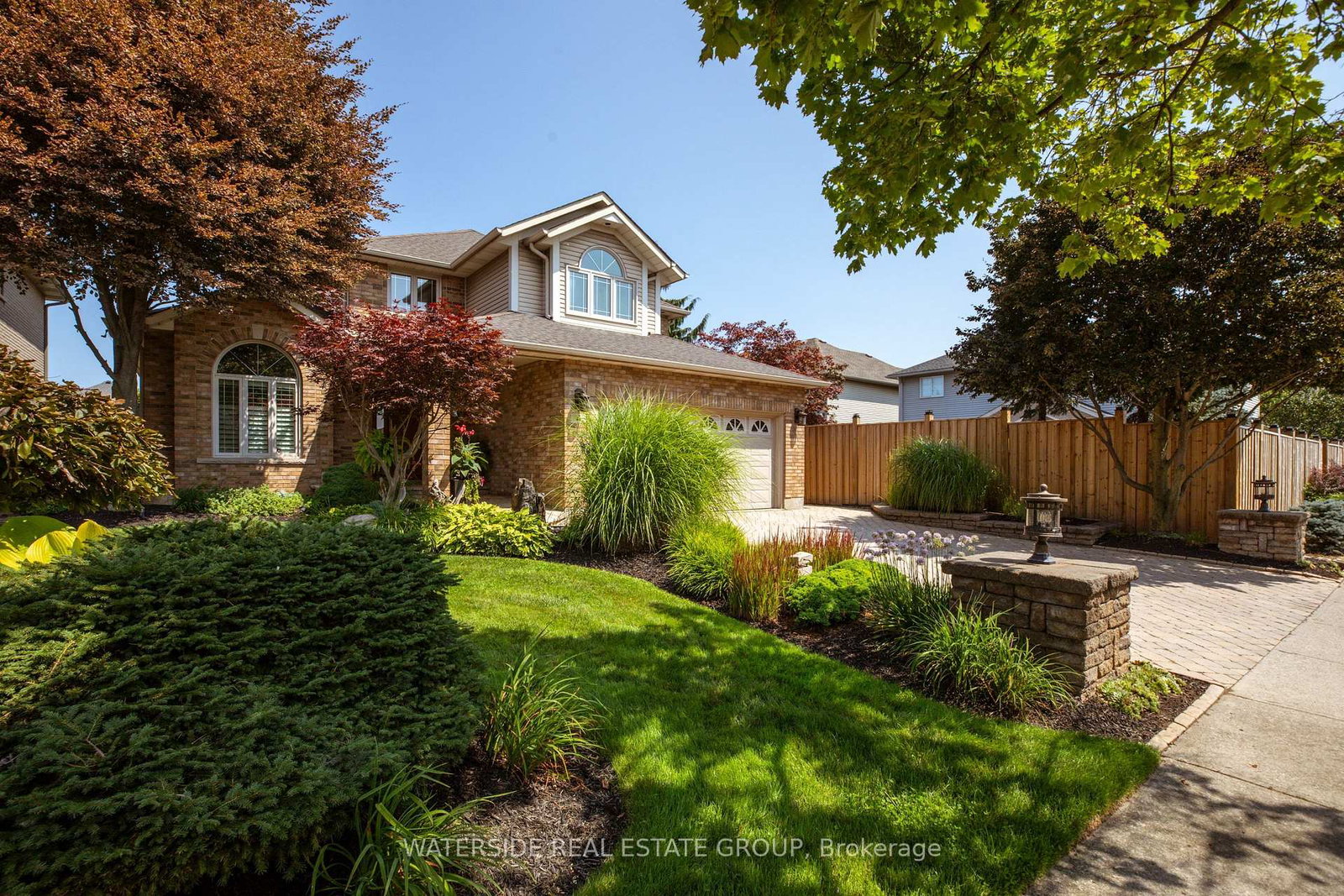 4-lido-drive-hamilton-ontario-x13736706