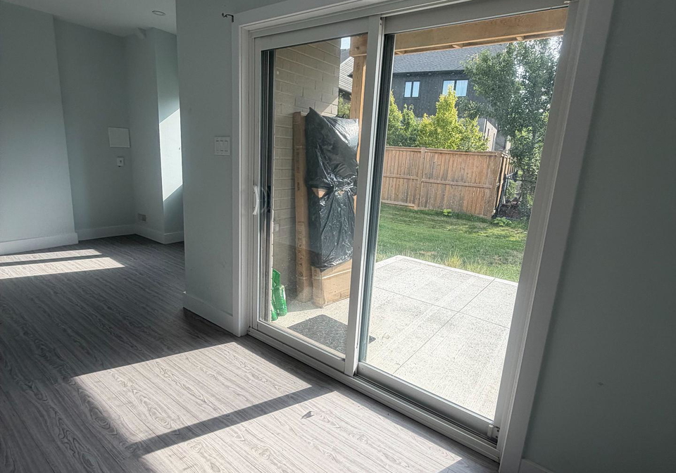 45-ferris-circle-guelph-ontario-x13736790