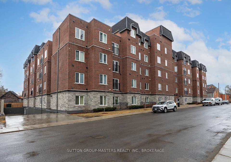 501-frontenac-street-kingston-ontario-x13736804