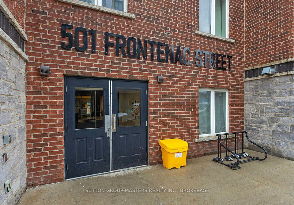 501-frontenac-street-kingston-ontario-x13736804