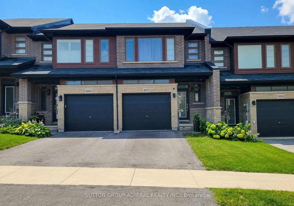 4002-crown-street-lincoln-ontario-x13736916
