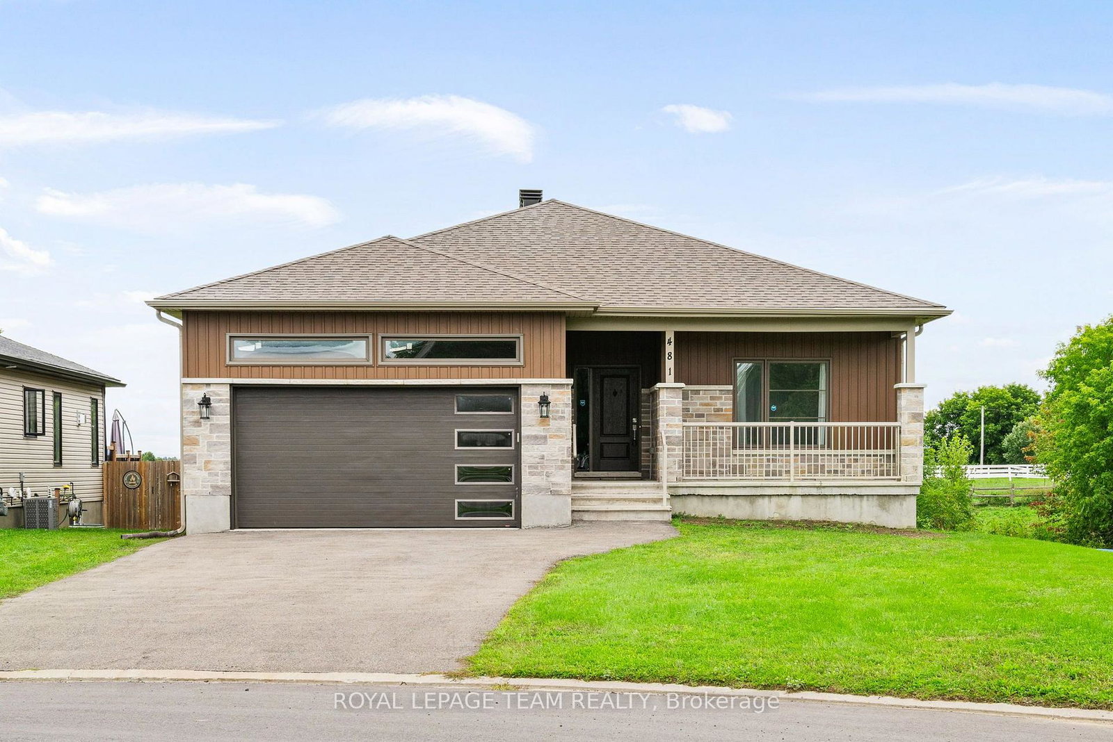481-lancaster-lane-north-dundas-ontario-x13737050