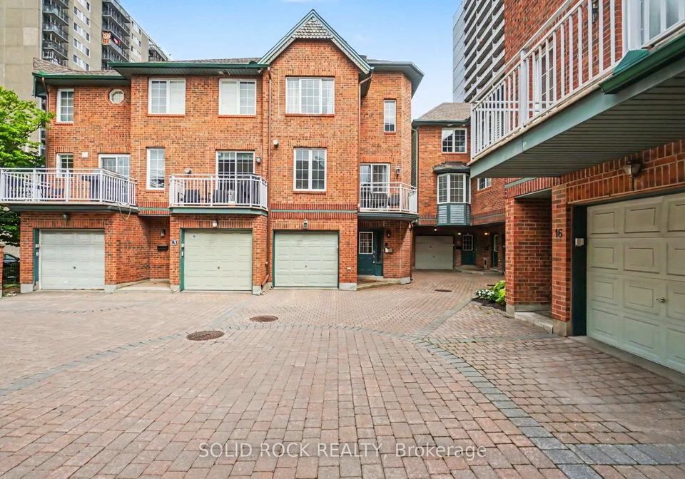 5-beckington-private-ottawa-ontario-x13737144