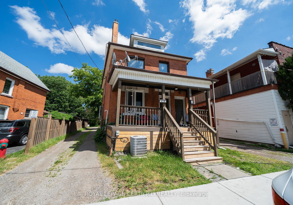 10-fairleigh-avenue-n-hamilton-ontario-x13737250