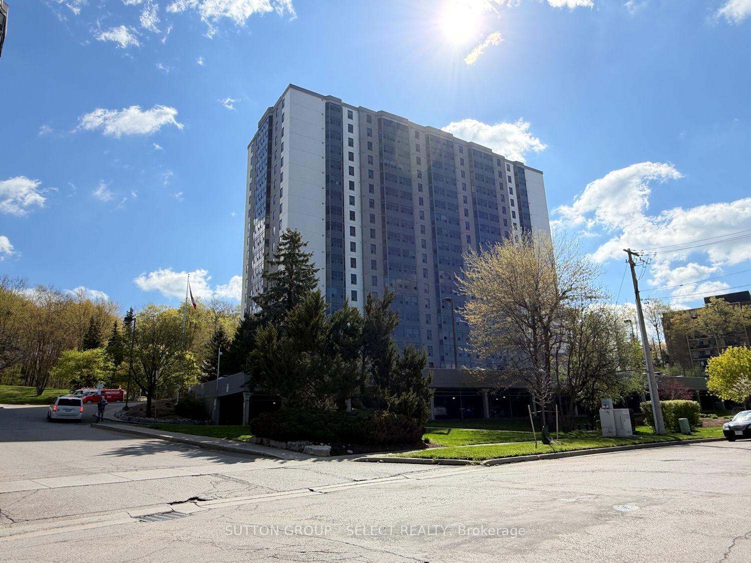 55-green-valley-drive-kitchener-ontario-x13737362