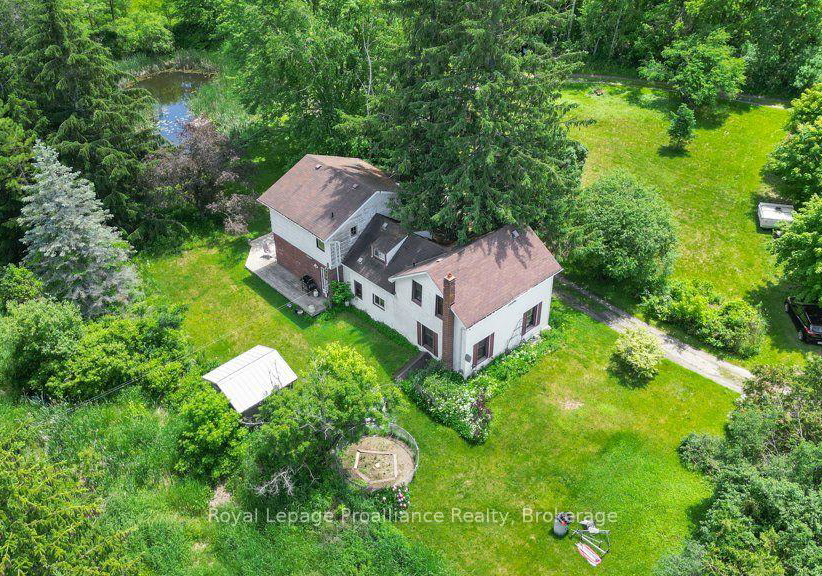 2014-foxboro-stirling-road-quinte-west-ontario-x13737490
