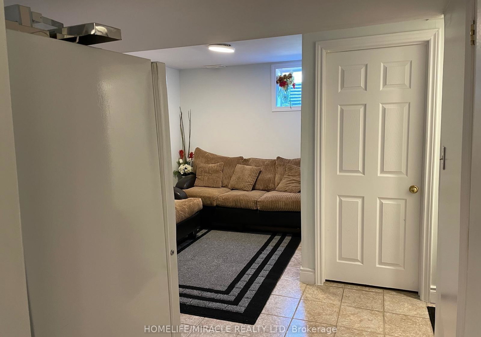 142-coulthard-boulevard-cambridge-ontario-x13737644