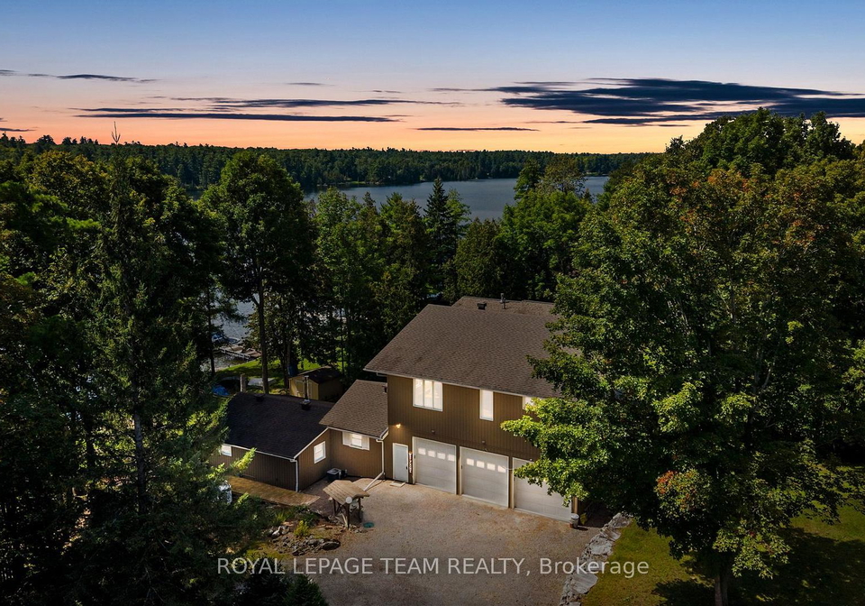 134-cedar-cove-road-lanark-highlands-ontario-x13737650