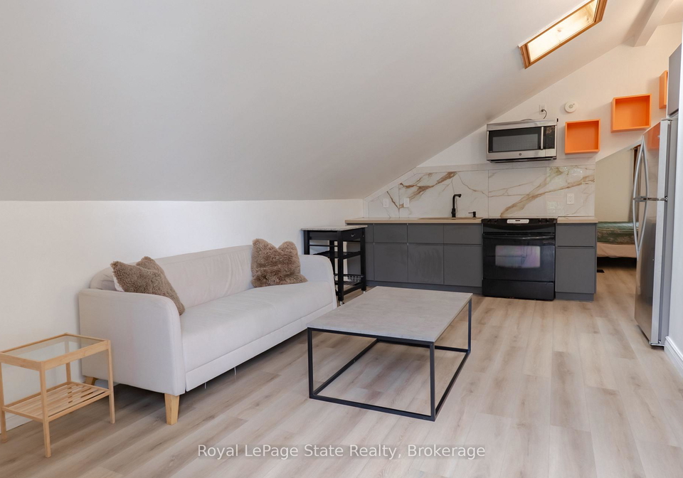 57-rupert-court-hamilton-ontario-x13737682