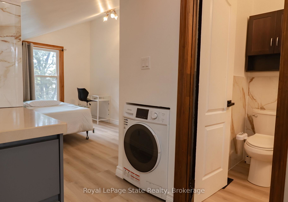 57-rupert-court-hamilton-ontario-x13737682