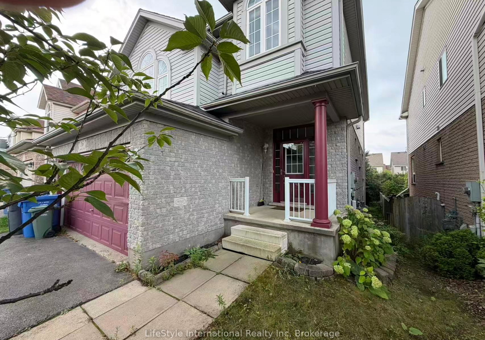 16-lynch-circle-guelph-ontario-x13737694