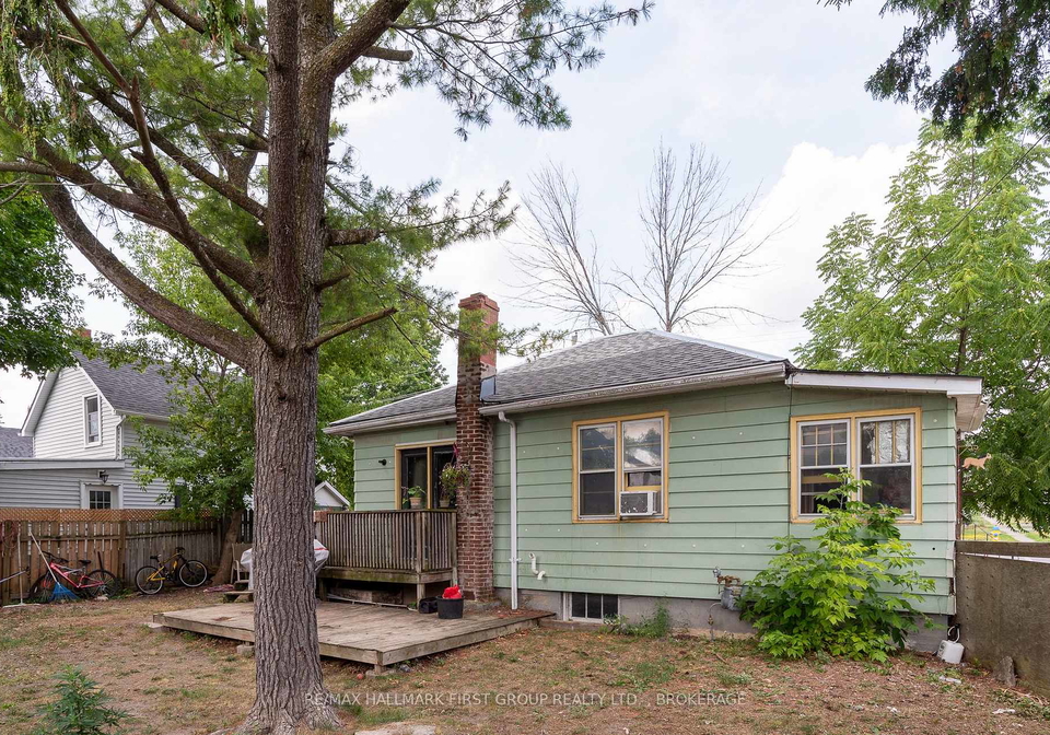 103-centre-street-deseronto-ontario-x13737734