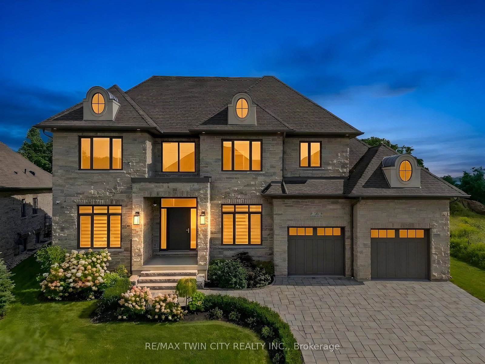 56-pioneer-ridge-drive-kitchener-ontario-x13737986