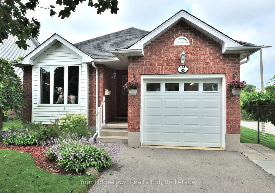 428-flannery-drive-centre-wellington-ontario-x13738190