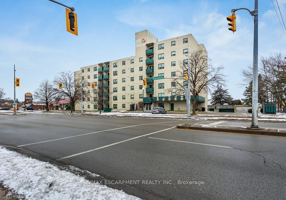 421-fairview-drive-brantford-ontario-x13738420