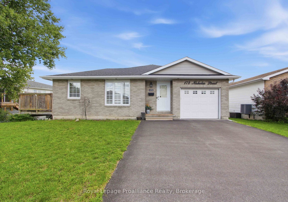 172-nicholas-street-quinte-west-ontario-x13738478