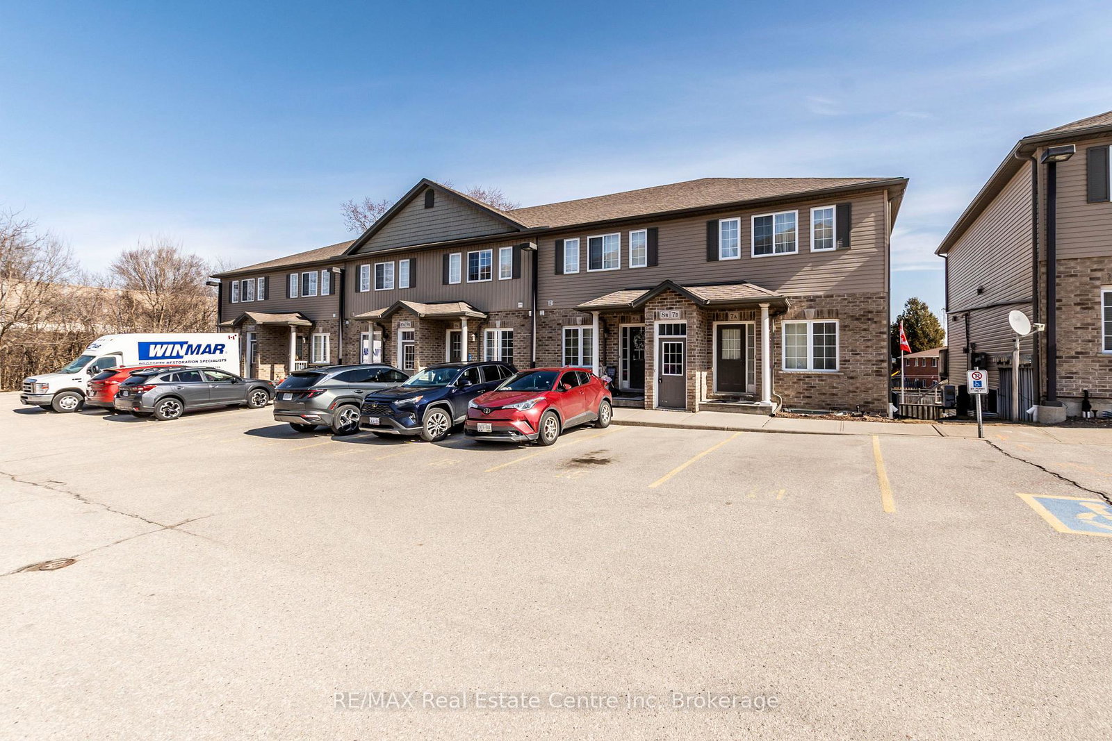 38-howe-drive-kitchener-ontario-x13738502