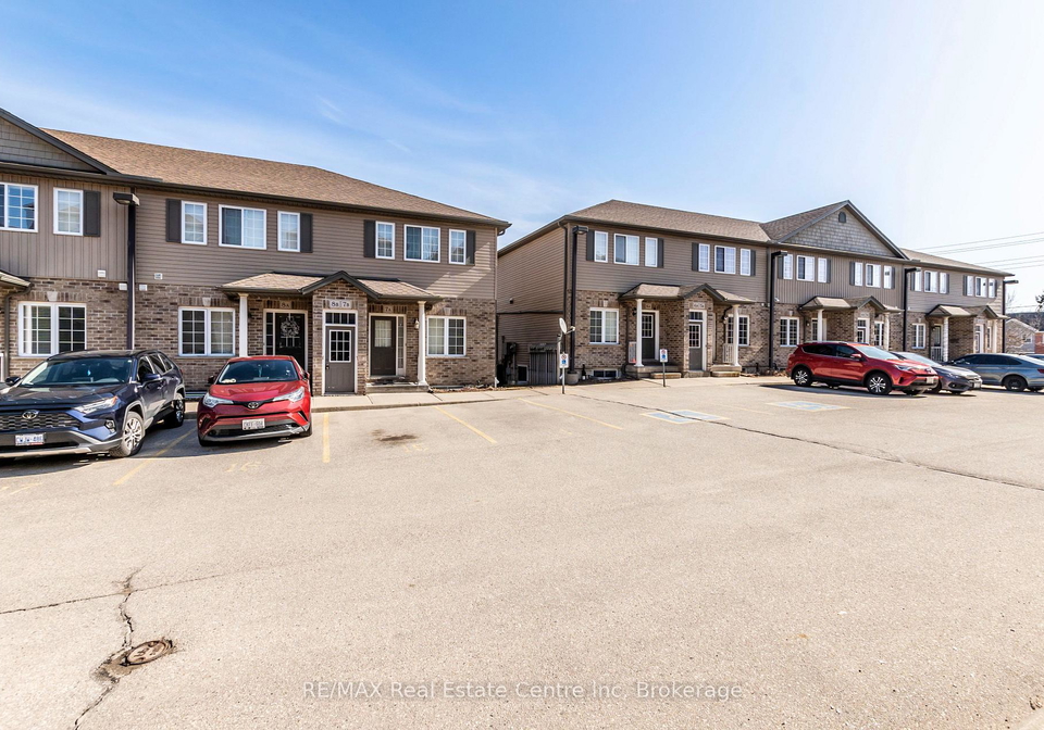 38-howe-drive-kitchener-ontario-x13738502