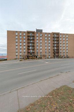 141-dundas-street-w-quinte-west-ontario-x13738530