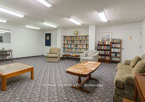 141-dundas-street-w-quinte-west-ontario-x13738530