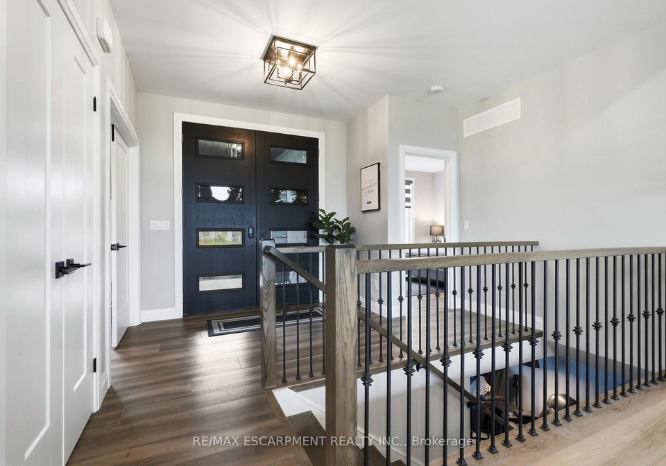 14-hudson-drive-brantford-ontario-x13738800