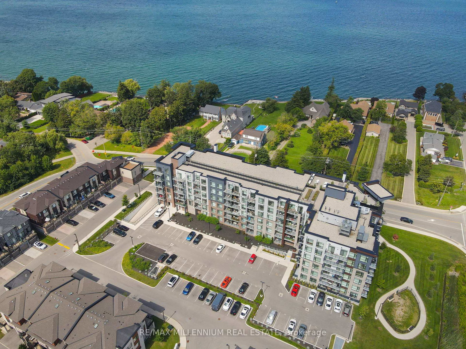 600-north-service-road-hamilton-ontario-x13739090