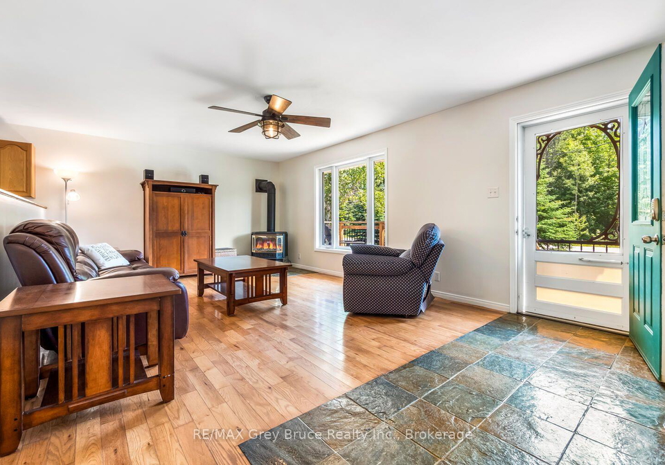 32-sugarbush-road-south-bruce-peninsula-ontario-x13739122