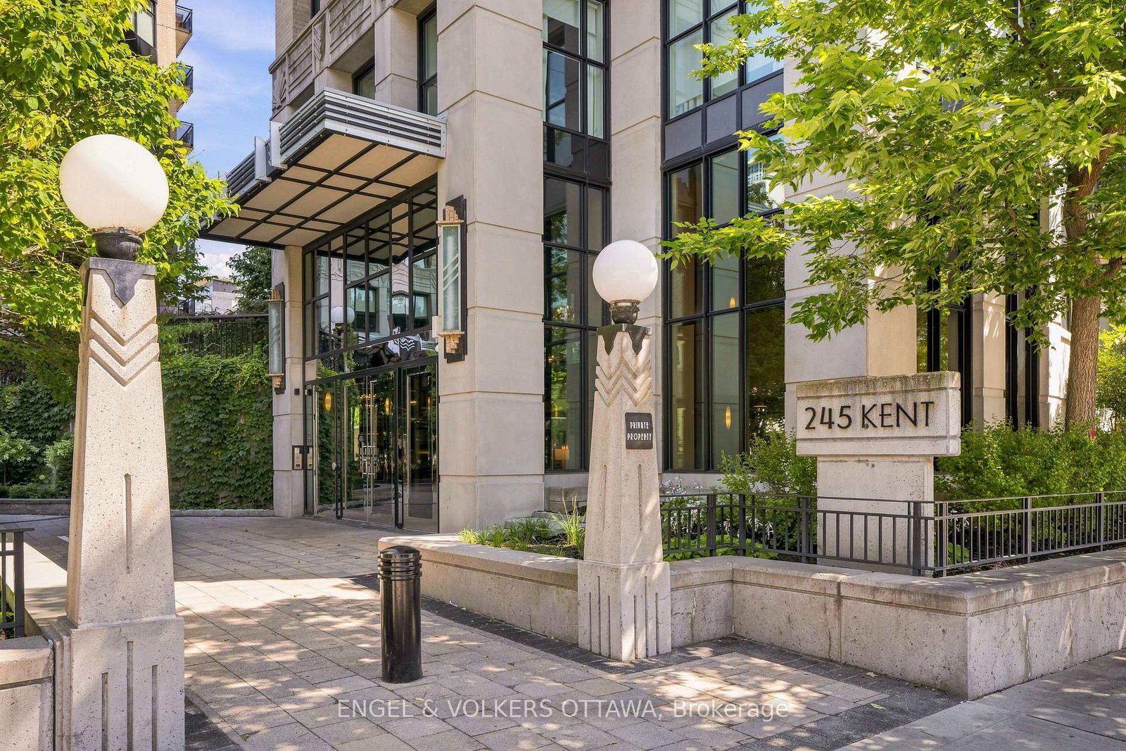 245-kent-street-ottawa-ontario-x13739128
