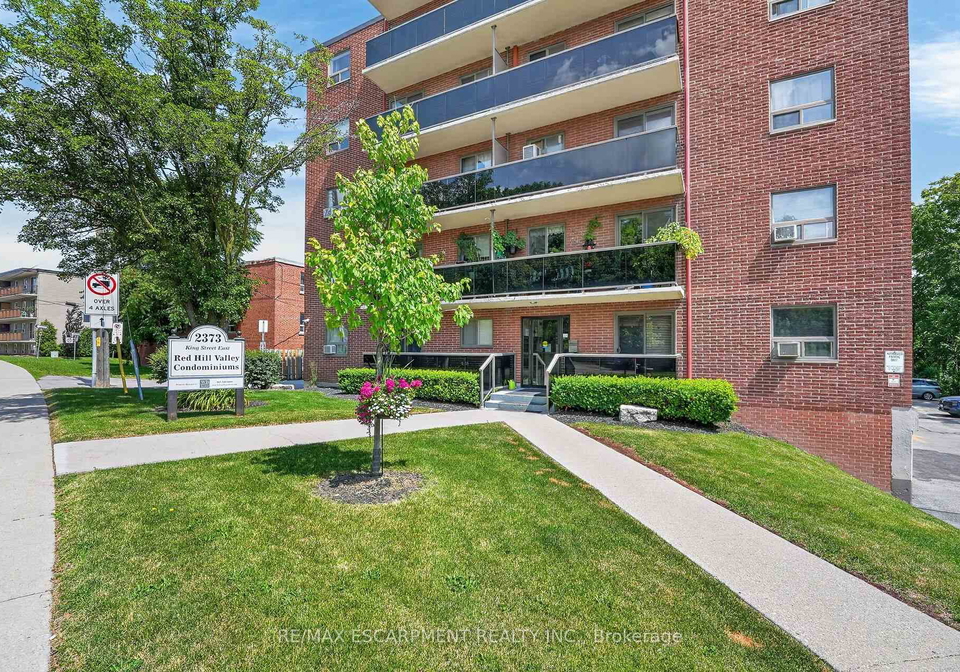 2373-king-street-e-hamilton-ontario-x13739278