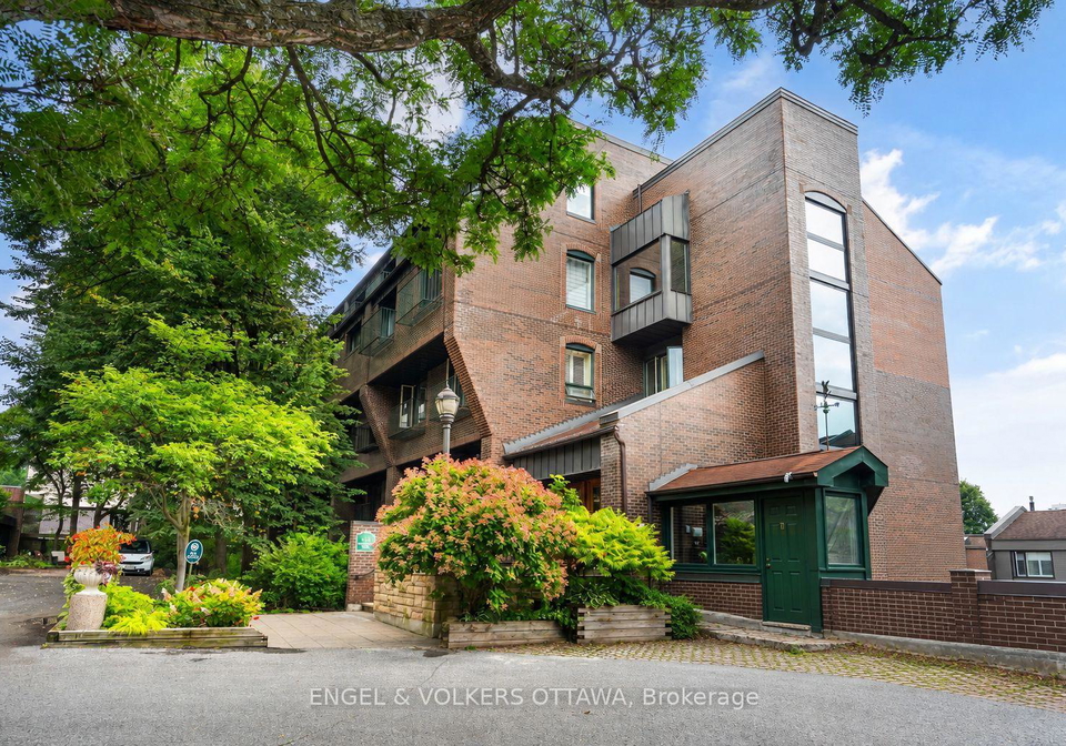 13springfield-road-ottawa-ontario-x13739404