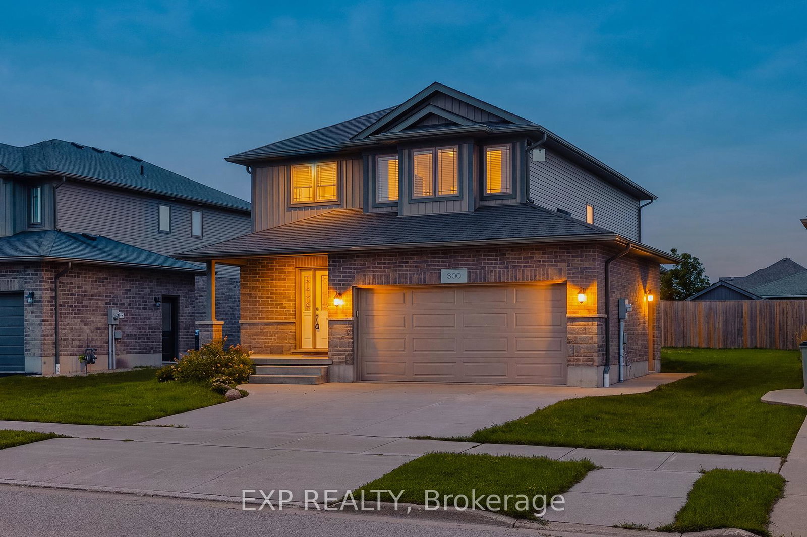 300-hutton-street-e-north-perth-ontario-x13739472